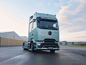 Mercedes-Benz Türk Yeni Actros L’yi Bayilerine Tanıtıyor