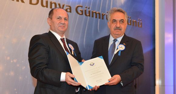İGMD Başkanı Turhan Gündüz Liyakat Sertifikası Aldı