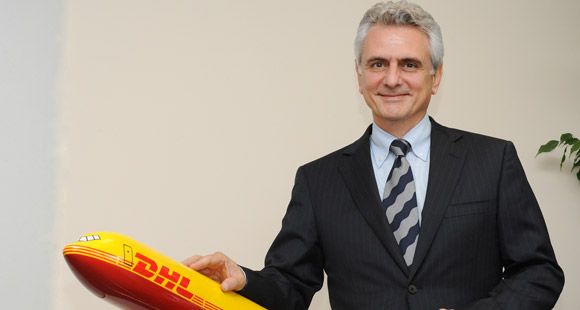DHL Express Türkiye CEO’su Michel Akavi Bayrağı Markus Reckling’e Devrediyor