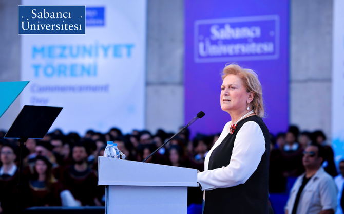 Güler Sabancı: Evrensel Değerlerden Yana Olmalısınız