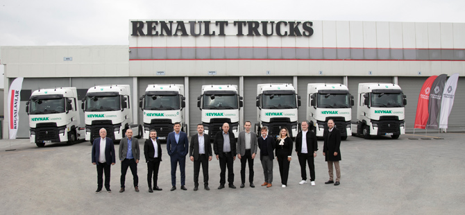 Frigo Nevnak Filosunu Renault Trucks İle Genişletti