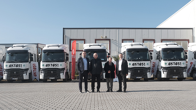 Gemlik Aktaş-1 Lojistik Filosu 50 Yeni Renault Trucks T 480 Çekiciyle Güçleniyor